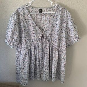 SHEIN Blue Floral Too